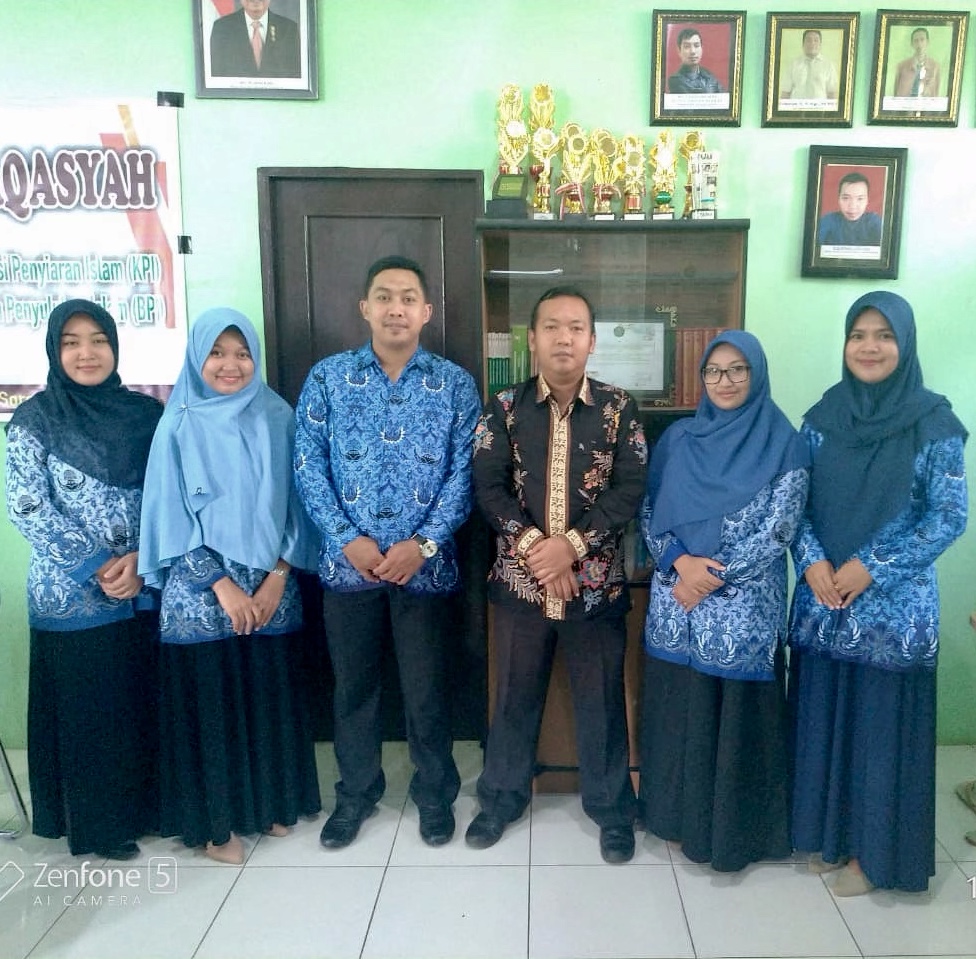 Dosen dan staf BPI